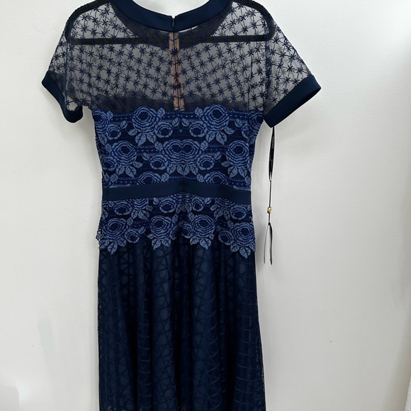 Tadashi Shoji Navy Blue Lace Dress - Picture 2 of 5